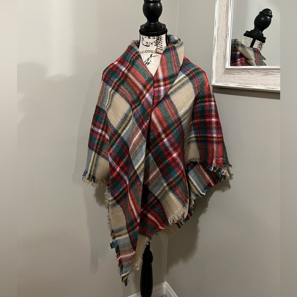Accessories - Plaid shawl/scarf